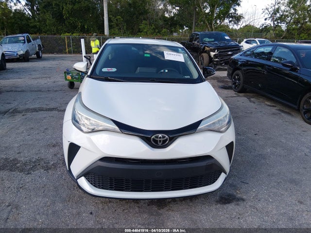 2021 Toyota C-hr Le მანქანა იყიდება აუქციონზე, vin: NMTKHMBX5MR124821, აუქციონის ნომერი: 44841916