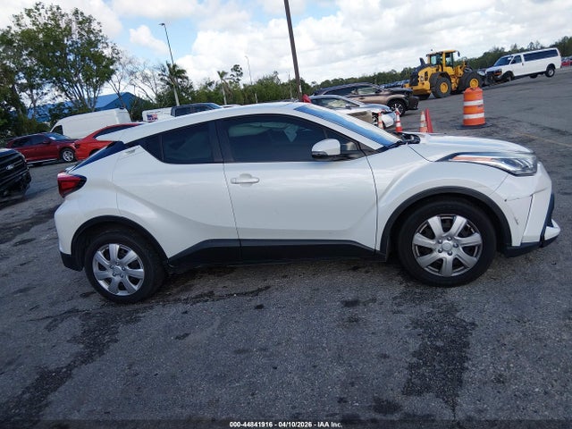 2021 Toyota C-hr Le მანქანა იყიდება აუქციონზე, vin: NMTKHMBX5MR124821, აუქციონის ნომერი: 44841916