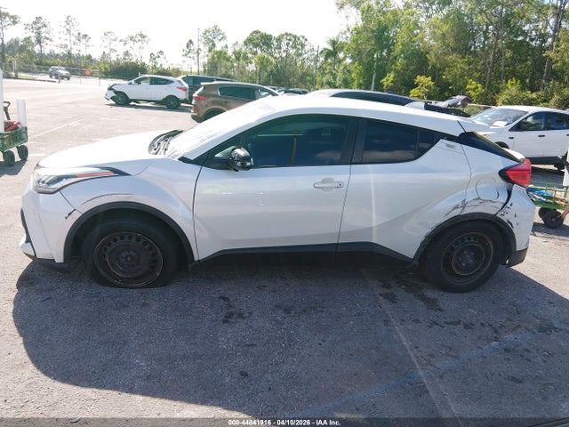 2021 Toyota C-hr Le მანქანა იყიდება აუქციონზე, vin: NMTKHMBX5MR124821, აუქციონის ნომერი: 44841916