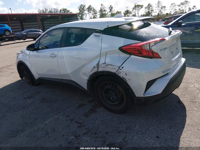 2021 Toyota C-hr Le მანქანა იყიდება აუქციონზე, vin: NMTKHMBX5MR124821, აუქციონის ნომერი: 44841916