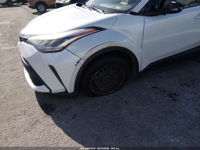 2021 Toyota C-hr Le მანქანა იყიდება აუქციონზე, vin: NMTKHMBX5MR124821, აუქციონის ნომერი: 44841916