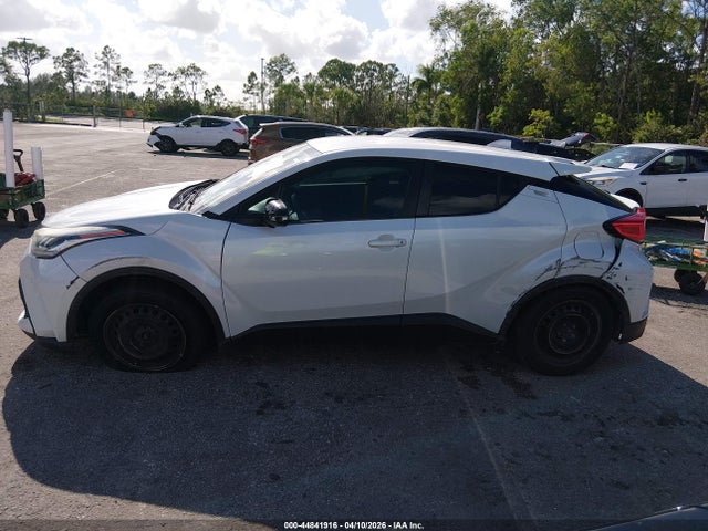 2021 Toyota C-hr Le მანქანა იყიდება აუქციონზე, vin: NMTKHMBX5MR124821, აუქციონის ნომერი: 44841916