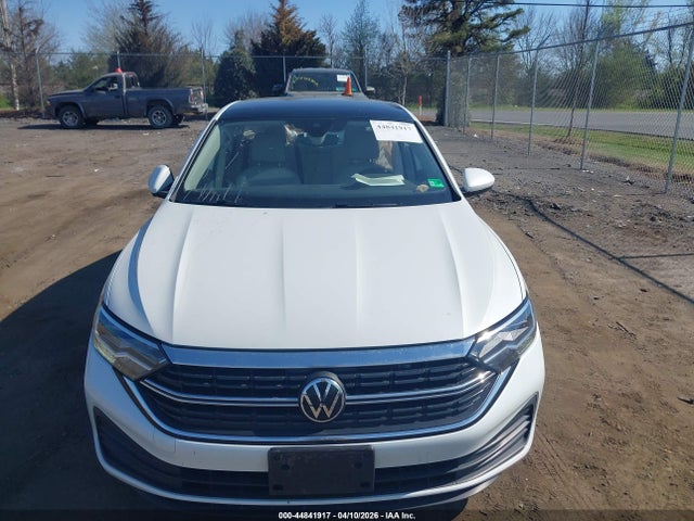 44841917 :رقم المزاد ، 3VW7M7BU7PM038826 vin ، 2023 Volkswagen Jetta 1.5t Se مزاد بيع