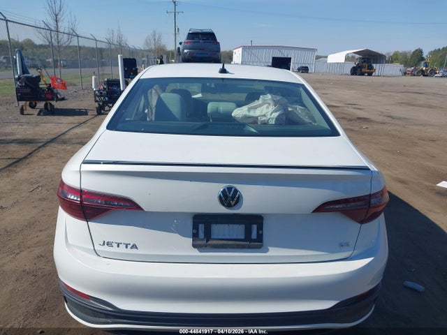 44841917 :رقم المزاد ، 3VW7M7BU7PM038826 vin ، 2023 Volkswagen Jetta 1.5t Se مزاد بيع