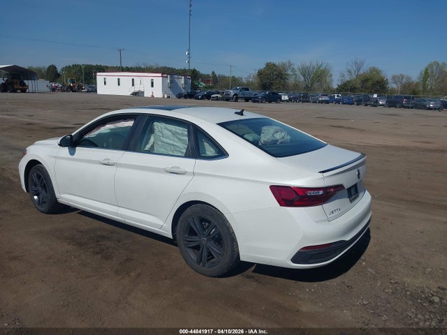 44841917 :رقم المزاد ، 3VW7M7BU7PM038826 vin ، 2023 Volkswagen Jetta 1.5t Se مزاد بيع