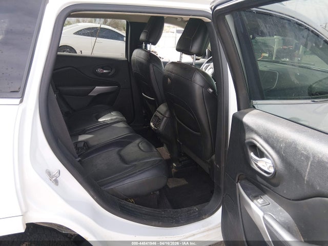1C4PJMJS0GW301278 Jeep Cherokee Overland