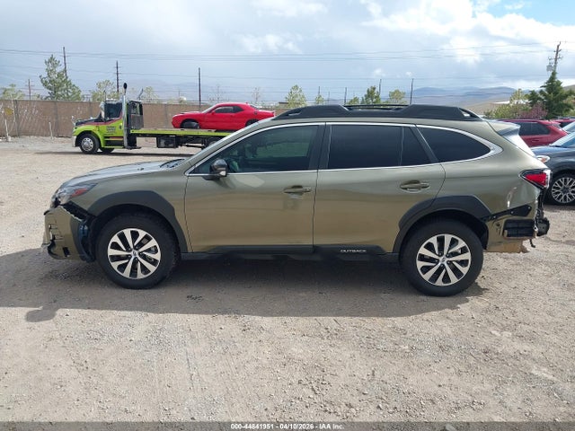 4S4BTAFC5R3266337 Subaru Outback Premium