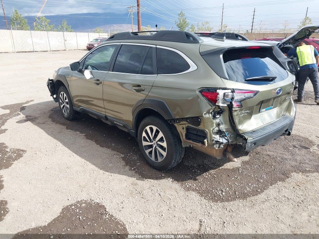 4S4BTAFC5R3266337 Subaru Outback Premium