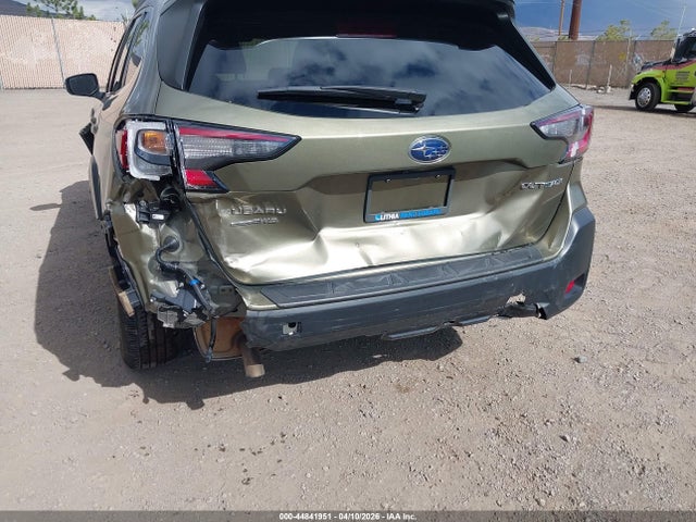 4S4BTAFC5R3266337 Subaru Outback Premium
