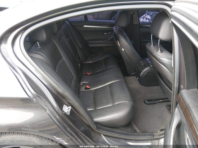 2015 Bmw 528i Xdrive მანქანა იყიდება აუქციონზე, vin: WBA5A7C50FD620932, აუქციონის ნომერი: 44841956