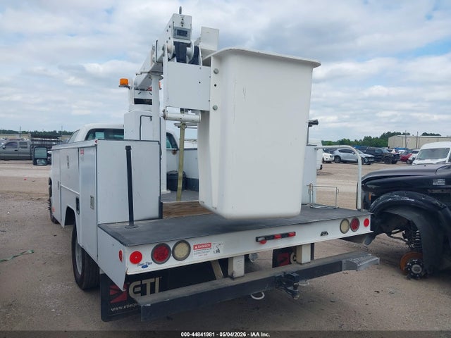 2015 Ford F-350 Chassis Xl მანქანა იყიდება აუქციონზე, vin: 1FDRF3G6XFEA88418, აუქციონის ნომერი: 44841981