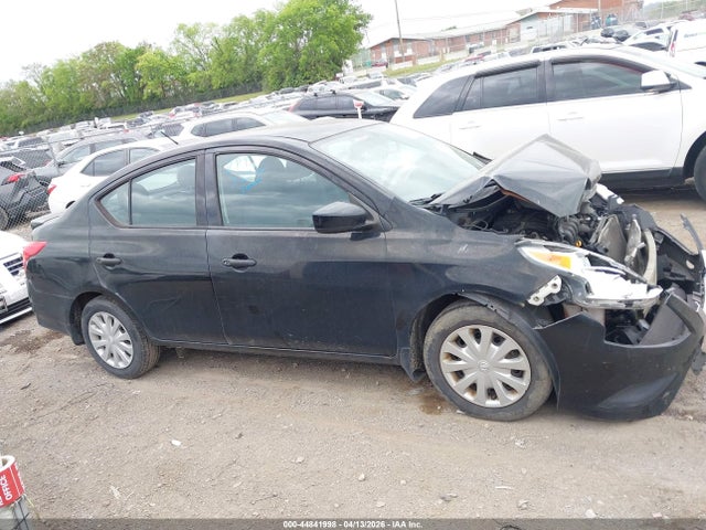 Auction sale of the 2018 Nissan Versa 1.6 S+, vin: 3N1CN7AP3JL805677, lot number: 44841998