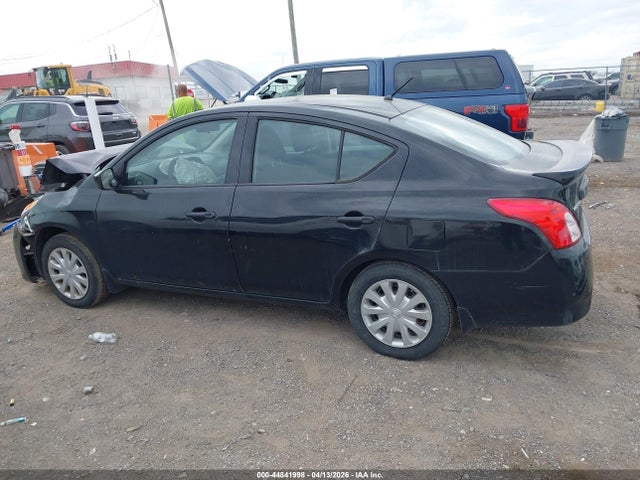 Auction sale of the 2018 Nissan Versa 1.6 S+, vin: 3N1CN7AP3JL805677, lot number: 44841998