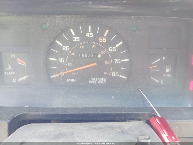 44842000 :رقم المزاد ، JT4RN56D4E5004398 vin ، 1984 Toyota Pickup Xtracab Rn56 Dlx مزاد بيع