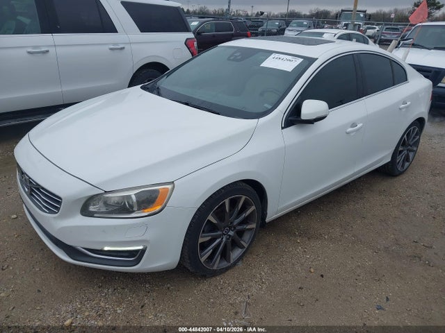 2015 VOLVO S60 YV126MFM8F1340549 Photo 1