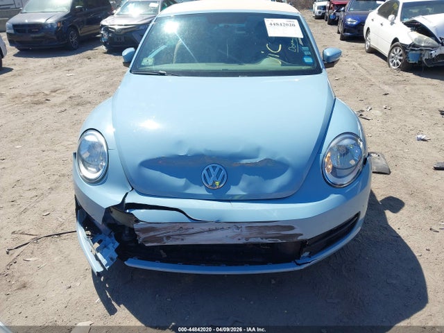 Aukcja sprzedaży 2014 Volkswagen Beetle 2.5l, vin: 3VW5P7AT5EM807103, numer aukcji: 44842020