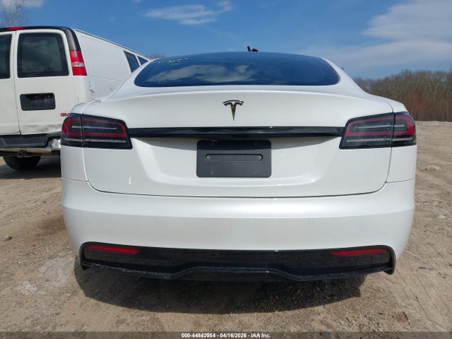 44842054 :رقم المزاد ، 5YJSA1E53NF478129 vin ، 2022 Tesla Model S Dual Motor All-wheel Drive مزاد بيع