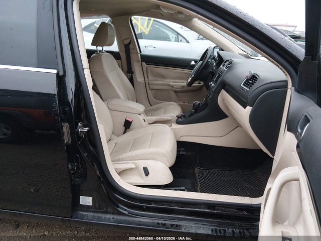Продажа на аукционе авто 2012 Volkswagen Jetta Sportwagen 2.0l Tdi, vin: 3VWPL7AJ8CM701857, номер лота: 44842068