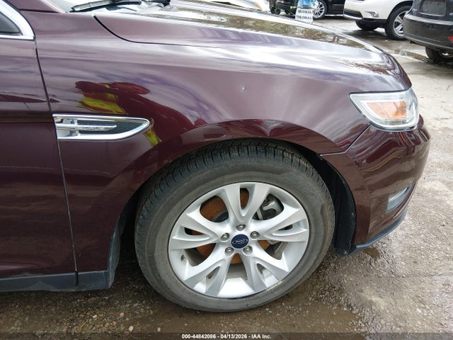 2011 Ford Taurus Sel მანქანა იყიდება აუქციონზე, vin: 1FAHP2EW5BG106175, აუქციონის ნომერი: 44842086
