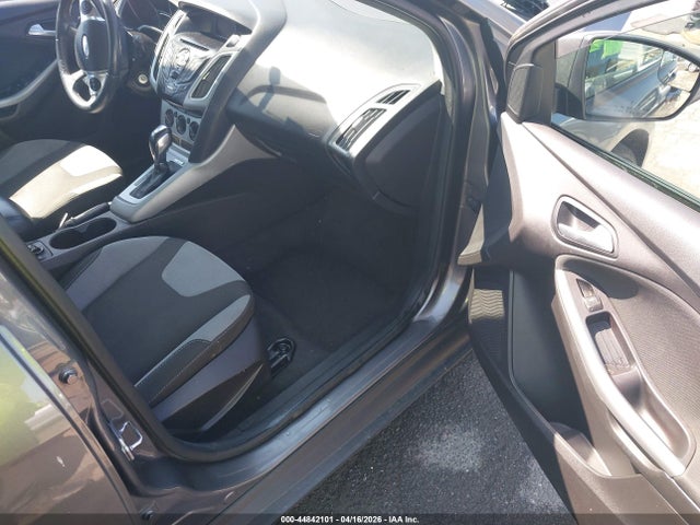 Продажа на аукционе авто 2012 Ford Focus Se, vin: 1FAHP3K28CL359815, номер лота: 44842101