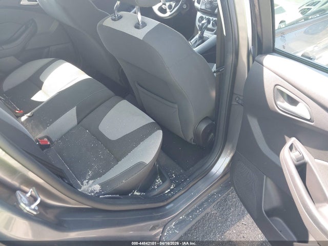 Продажа на аукционе авто 2012 Ford Focus Se, vin: 1FAHP3K28CL359815, номер лота: 44842101