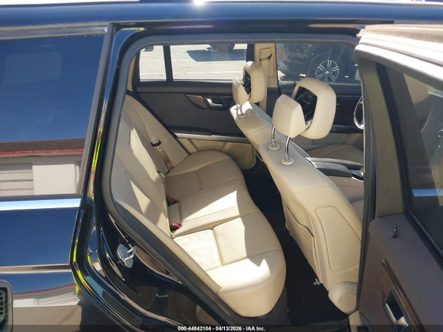 44842104 :رقم المزاد ، WDCGG5HBXFG381220 vin ، 2015 Mercedes-benz Glk 350 مزاد بيع