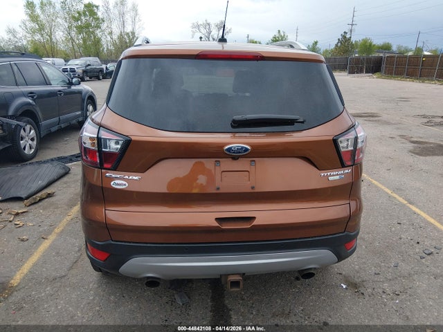 44842108 :رقم المزاد ، 1FMCU9J9XHUD11244 vin ، 2017 Ford Escape Titanium مزاد بيع
