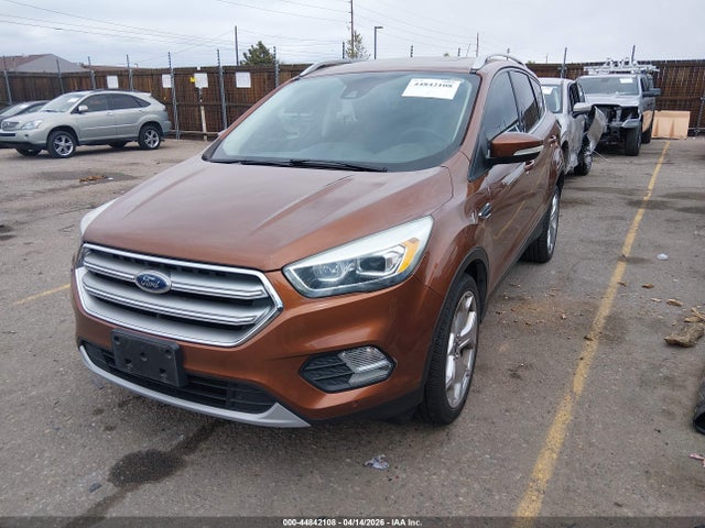 44842108 :رقم المزاد ، 1FMCU9J9XHUD11244 vin ، 2017 Ford Escape Titanium مزاد بيع