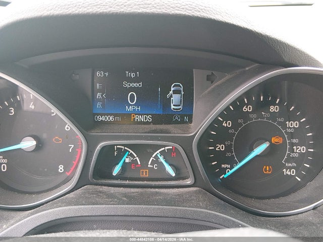 44842108 :رقم المزاد ، 1FMCU9J9XHUD11244 vin ، 2017 Ford Escape Titanium مزاد بيع