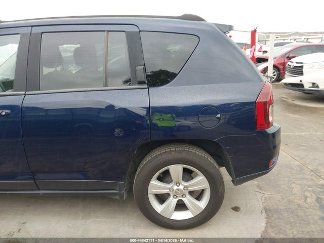 2014 Jeep Compass Latitude მანქანა იყიდება აუქციონზე, vin: 1C4NJCEA2ED624226, აუქციონის ნომერი: 44842111