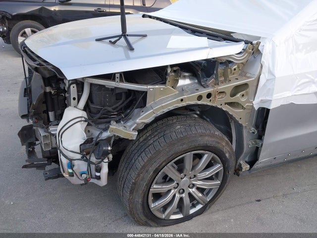 Продажа на аукционе авто 2022 Cadillac Xt4 Awd Premium Luxury, vin: 1GYFZDR48NF131530, номер лота: 44842131