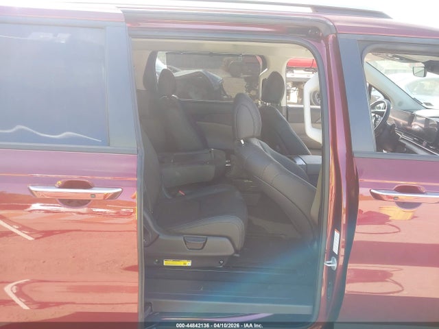 Продажа на аукционе авто 2026 Kia Carnival Mpv Ex, vin: KNDNC5K35T6598864, номер лота: 44842136