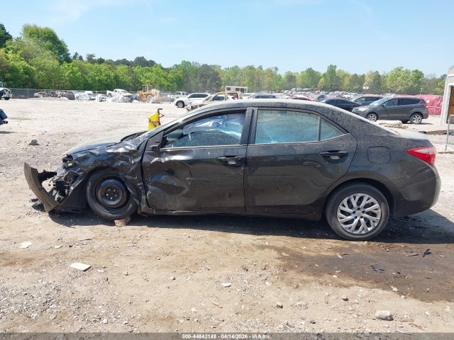 Toyota COROLLA LE 2019 5YFBURHE4KP939825 Image 15