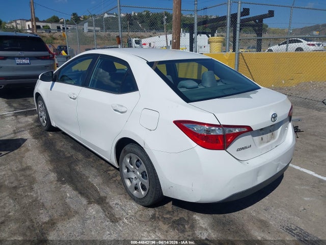 Toyota COROLLA LE 2015 5YFBURHE7FP299972 Image 3