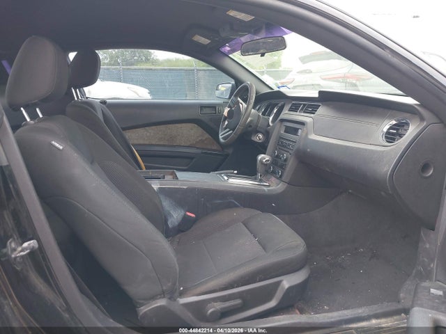 2011 FORD MUSTANG 1ZVBP8AM7B5104122 Photo 4
