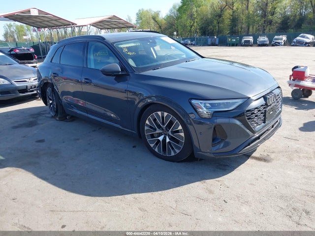Aukcja sprzedaży 2024 Audi Q8 E-tron Prestige Quattro, vin: WA16ABGE9RB007688, numer aukcji: 44842220