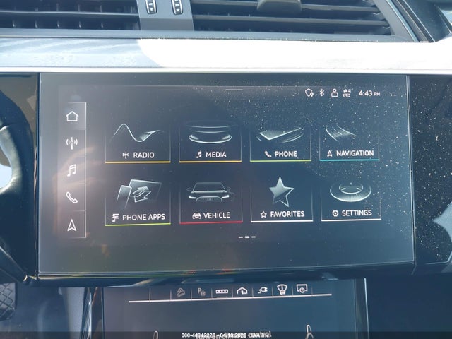 Продажа на аукционе авто 2024 Audi Q8 E-tron Prestige Quattro, vin: WA16ABGE9RB007688, номер лота: 44842220