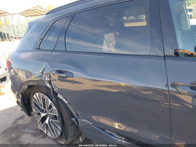 2024 Audi Q8 E-tron Prestige Quattro მანქანა იყიდება აუქციონზე, vin: WA16ABGE9RB007688, აუქციონის ნომერი: 44842220