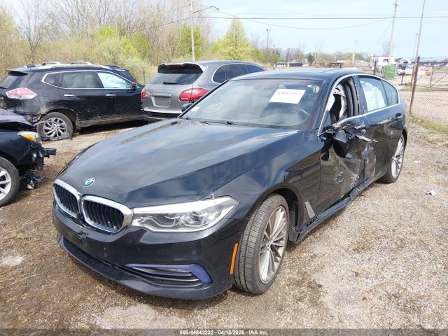 2017 Bmw 530i Xdrive მანქანა იყიდება აუქციონზე, vin: WBAJA7C31HG457903, აუქციონის ნომერი: 44842232