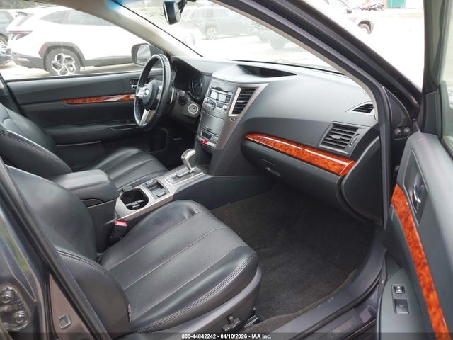 Продаж на аукціоні авто 2011 Subaru Outback 2.5i Limited, vin: 4S4BRBKC6B3438584, номер лоту: 44842242