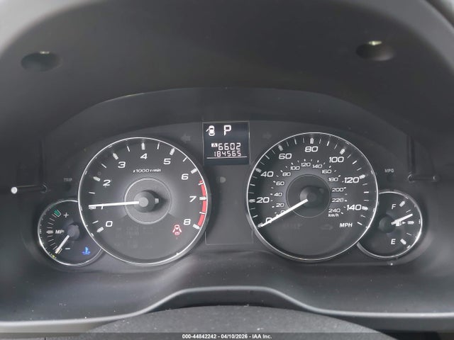 Продаж на аукціоні авто 2011 Subaru Outback 2.5i Limited, vin: 4S4BRBKC6B3438584, номер лоту: 44842242
