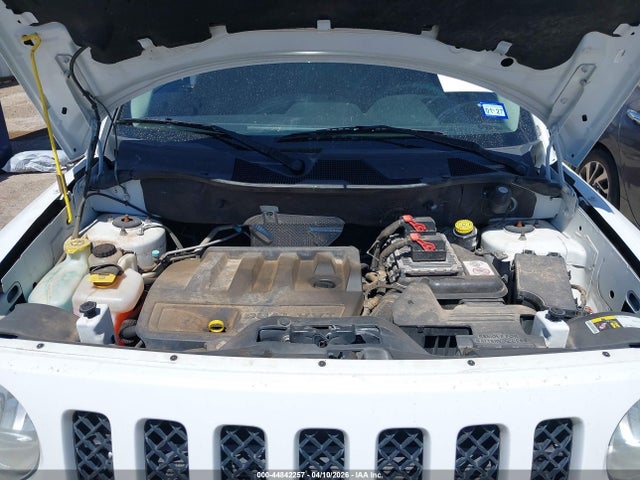 2015 Jeep Patriot Altitude Edition მანქანა იყიდება აუქციონზე, vin: 1C4NJRBB6FD216636, აუქციონის ნომერი: 44842257