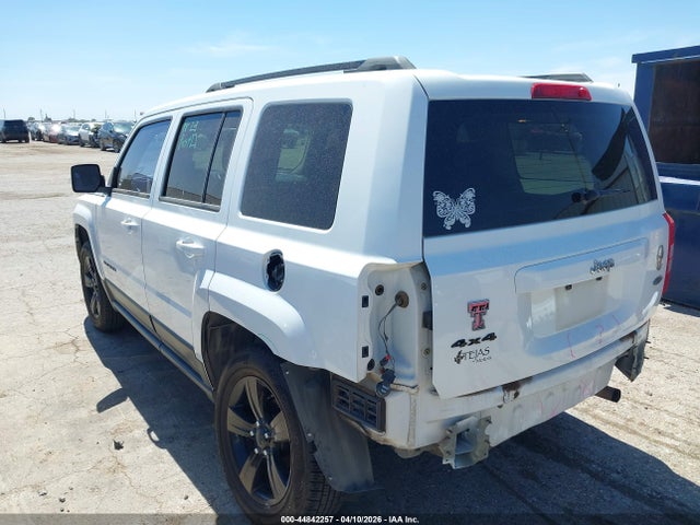 2015 Jeep Patriot Altitude Edition მანქანა იყიდება აუქციონზე, vin: 1C4NJRBB6FD216636, აუქციონის ნომერი: 44842257