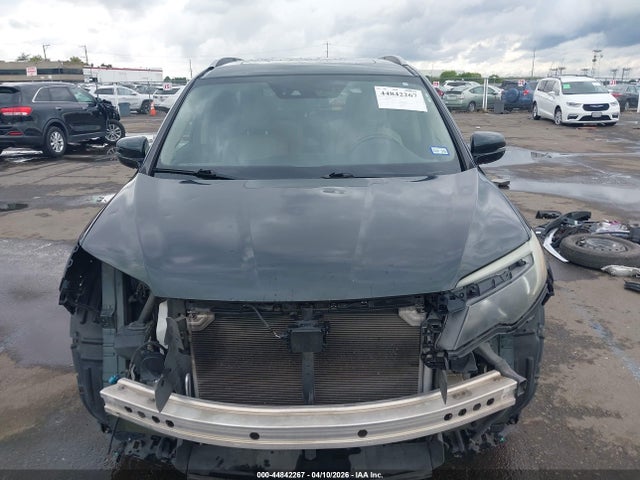 Продаж на аукціоні авто 2017 Honda Pilot Elite, vin: 5FNYF6H03HB043642, номер лоту: 44842267