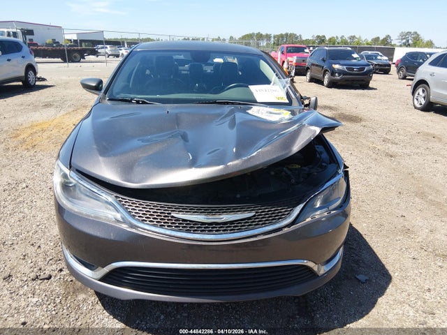 2017 Chrysler 200 Limited Platinum მანქანა იყიდება აუქციონზე, vin: 1C3CCCAB9HN511800, აუქციონის ნომერი: 44842286