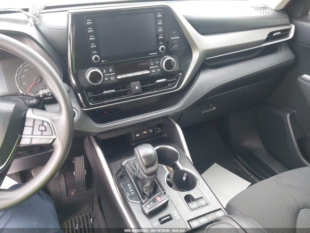 5TDCZRAH6LS026843 Toyota Highlander L