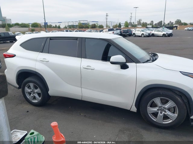 5TDCZRAH6LS026843 Toyota Highlander L