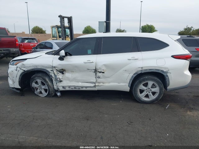 5TDCZRAH6LS026843 Toyota Highlander L