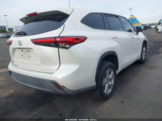 5TDCZRAH6LS026843 Toyota Highlander L