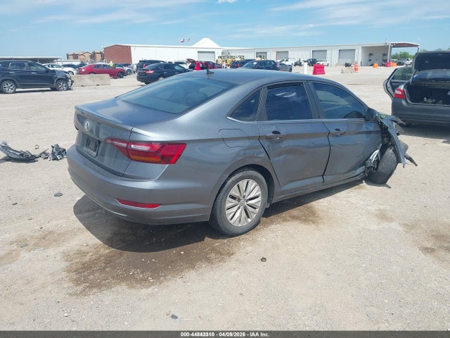 Продаж на аукціоні авто 2019 Volkswagen Jetta 1.4t R-line/1.4t S/1.4t Se, vin: 3VWCB7BU8KM268095, номер лоту: 44842310
